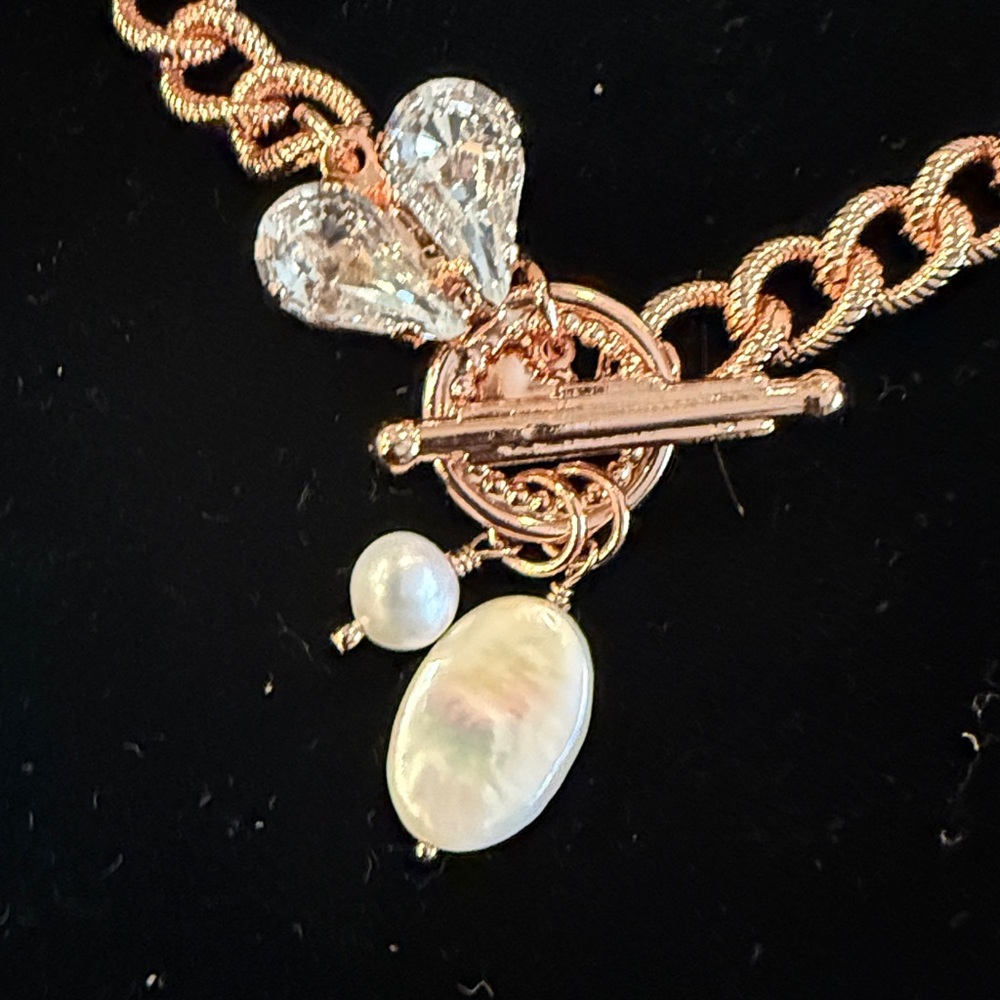 Sorrelli Gold-Tone Toggle necklace- Shiny Gold Finish